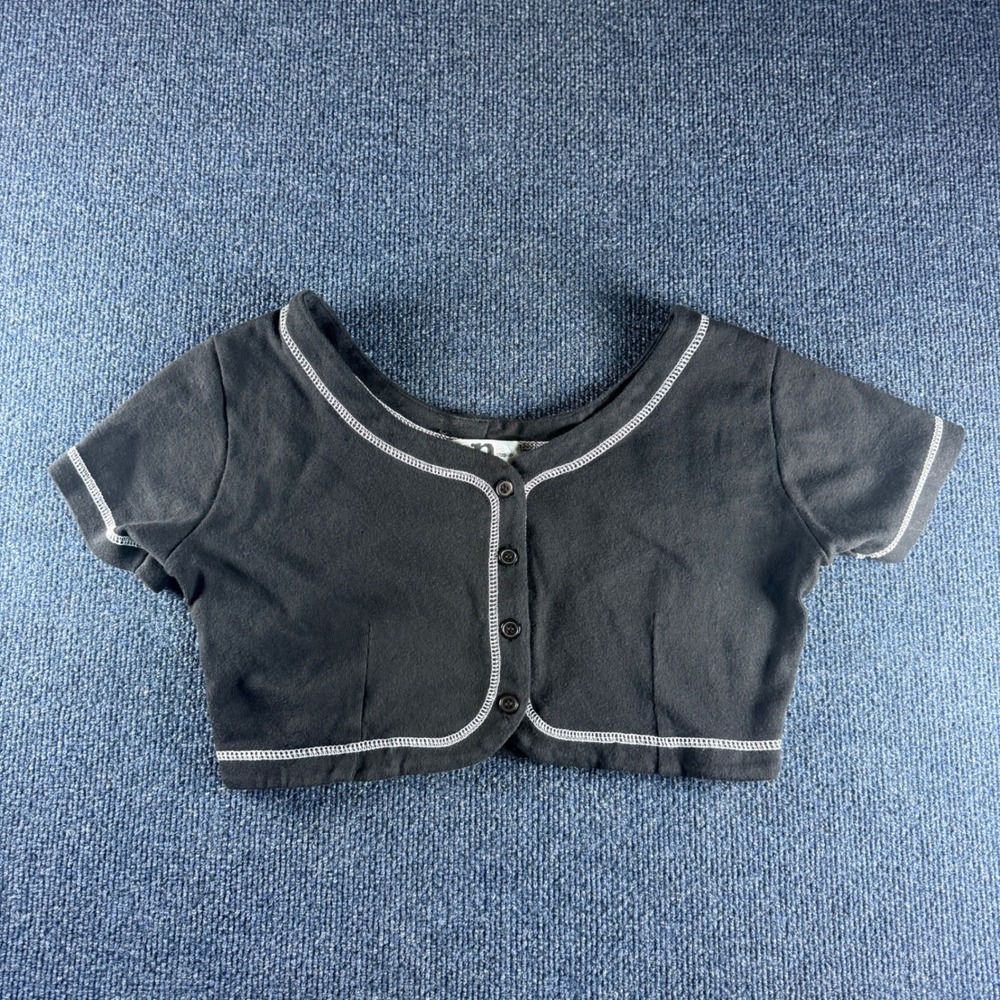 One Step Up Black Crop Top White Contrast Stitch Button Front Vintage Y2K Large